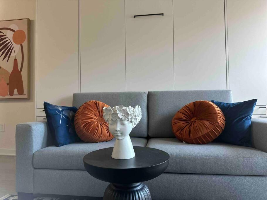 Bel Appartement Au Centre-Ville Монреал Екстериор снимка