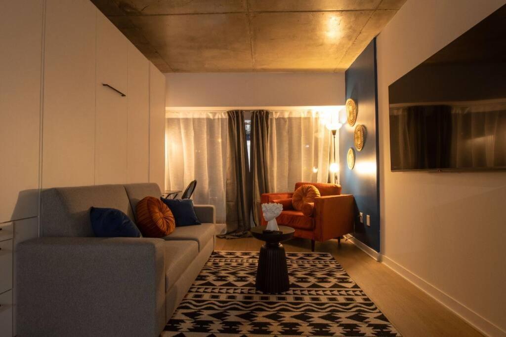 Bel Appartement Au Centre-Ville Монреал Екстериор снимка