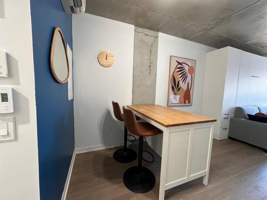 Bel Appartement Au Centre-Ville Монреал Екстериор снимка